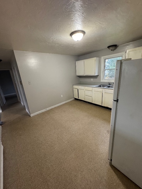 10 Tower St in Webster, MA - Building Photo - Building Photo