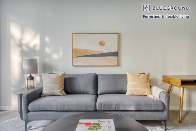 550 Moreland Way in Santa Clara, CA - Building Photo - Building Photo