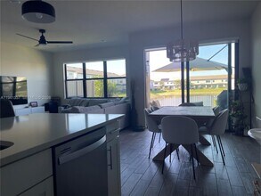 4441 Appleton Cir E in Oakland Park, FL - Building Photo - Building Photo