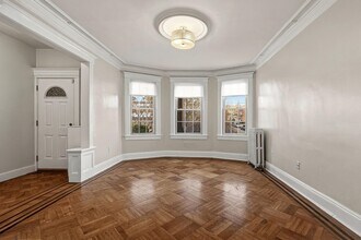 1136 Avenue C in Bayonne, NJ - Building Photo - Building Photo