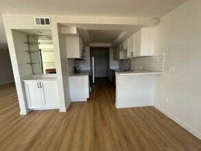 8828 Pershing Dr in Los Angeles, CA - Building Photo - Building Photo