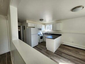 1020 Somerset St in Saint John, NB - Building Photo - Building Photo