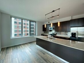 668 N Kingsbury St, Unit 1202 in Chicago, IL - Building Photo - Building Photo