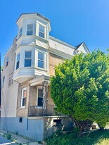 535 Tilghman St in Allentown, PA - Building Photo