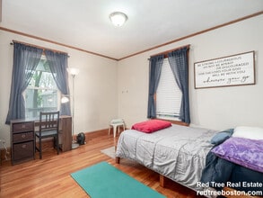 54 Upland Rd, Unit 2 in Somerville, MA - Building Photo - Building Photo