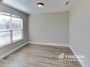 5844 Burgundy Rose Dr in Fort Worth, TX - Building Photo - Building Photo