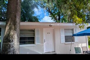 272 A St in Brooksville, FL - Building Photo