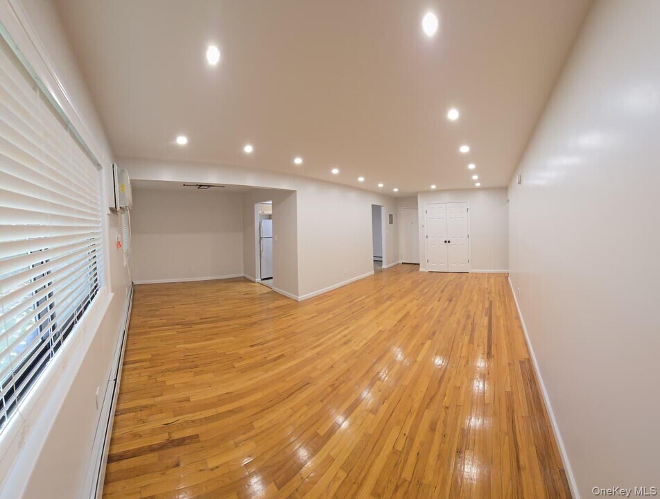 15 Brevoort Dr in Pomona, NY - Building Photo