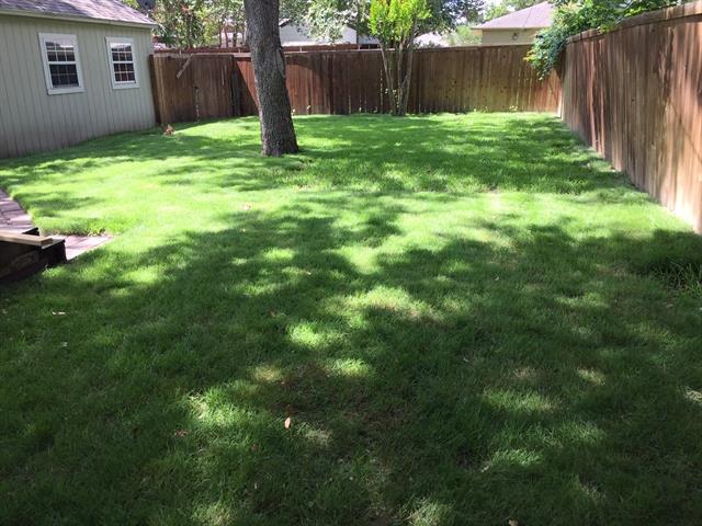 411 Easton Rd in Dallas, TX - Building Photo - Building Photo