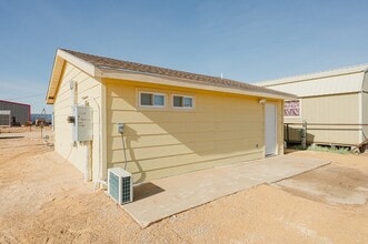 10108 W 23rd St in Odessa, TX - Building Photo - Building Photo