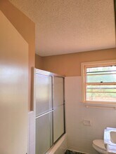 109 Evergreen Ln in Cayce, SC - Building Photo - Building Photo