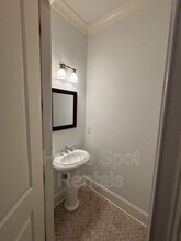 3635 E Paces Cir in Atlanta, GA - Building Photo - Building Photo