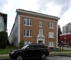 The Winston in Vancouver, BC - Building Photo