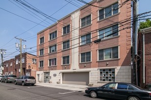 7008 Hudson Ave Apartments