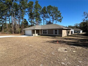 12809 SW 83rd St in Dunnellon, FL - Building Photo - Building Photo