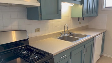 1719 Oakley Ct, Unit apartment #5 in Thibodaux, LA - Building Photo - Building Photo