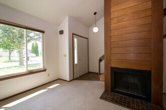 2510 Myers Ct in Champaign, IL - Building Photo - Building Photo