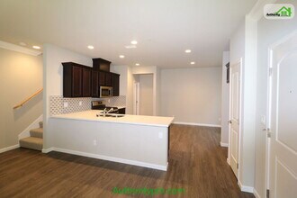 844 Mission De Oro Dr in Redding, CA - Building Photo - Building Photo