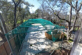 10710 D-K Ranch Rd in Austin, TX - Foto de edificio - Building Photo