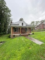 813 Gilbert St in Radford, VA - Building Photo