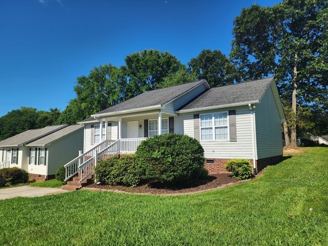 property at 5127 Daffodil Ln