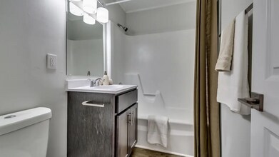 4215 Chambers Rd in Macon, GA - Building Photo - Building Photo