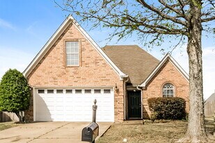 5863 Stafford Dr, Unit 107 in Southaven, MS - Building Photo