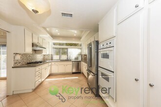 3 Lassen in Irvine, CA - Building Photo - Building Photo
