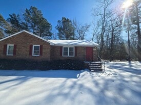 7811 Partridge Ct in Prince George, VA - Building Photo