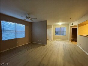 8000 W Badura Ave, Unit 1013 in Las Vegas, NV - Building Photo - Building Photo