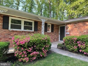 6703 Tusculum Rd in Bethesda, MD - Building Photo - Building Photo