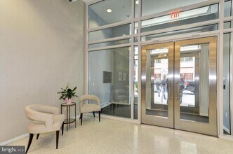 157 Fleet St, Unit 408 in Oxon Hill, MD - Building Photo - Building Photo