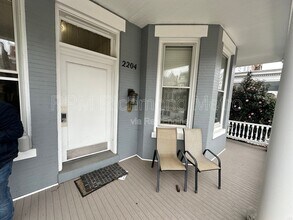 2204 W Grace St in Richmond, VA - Building Photo - Building Photo