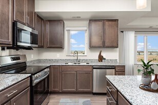 Decatur Landing I & II in Brooklyn Park, MN - Building Photo