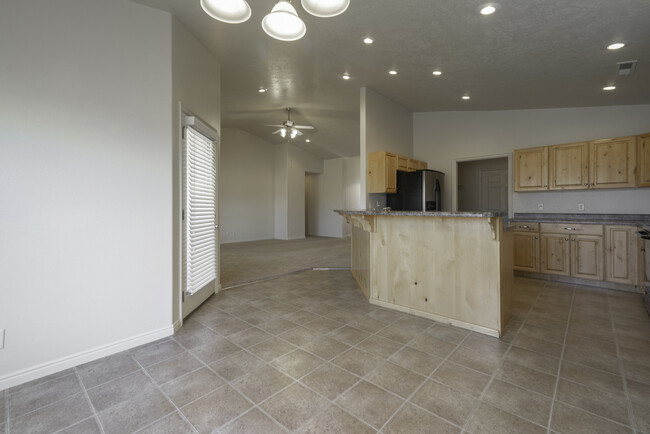 318 S 380 W in Ivins, UT - Building Photo - Building Photo