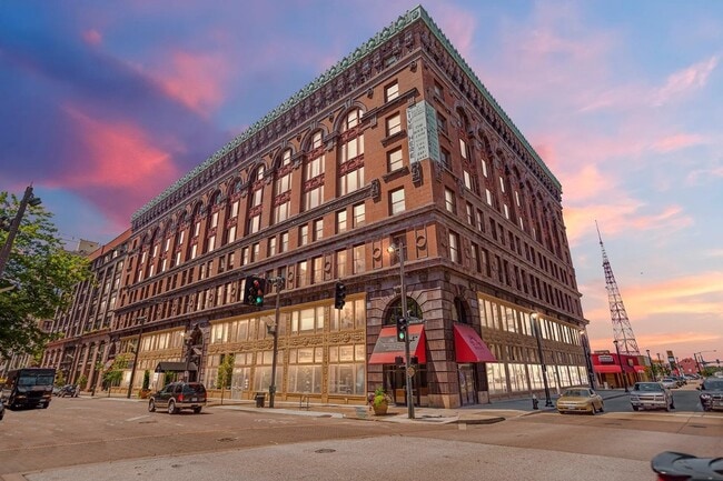 property at 1209 Washington Ave