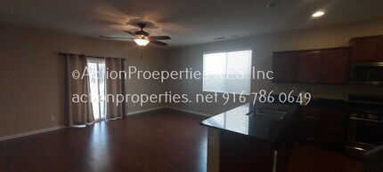 3129 Overton Way in Roseville, CA - Building Photo - Building Photo