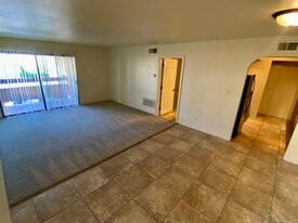 8500 E Indian School Rd in Scottsdale, AZ - Building Photo