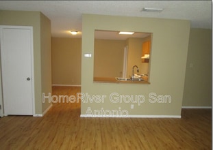 6835 Eden Grove Dr in Converse, TX - Building Photo - Building Photo