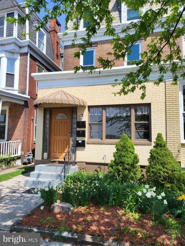 1823 N 2nd St in Harrisburg, PA - Foto de edificio - Building Photo