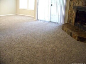 1022 Brookhollow Dr in Fayetteville, NC - Building Photo - Building Photo