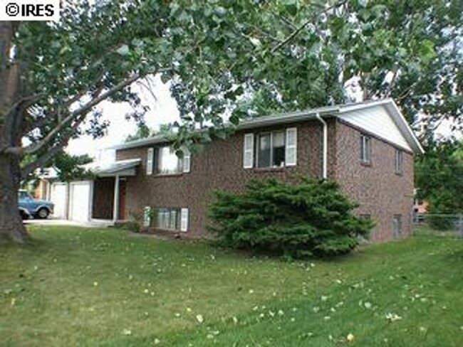 property at 611 35th Ave