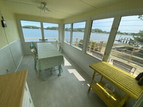 7 Sims Ln in Sag Harbor, NY - Building Photo - Building Photo