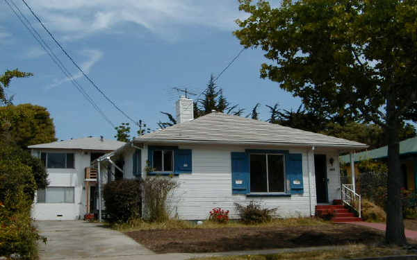 1609 Derby St in Berkeley, CA - Building Photo - Building Photo