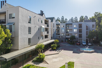 The Madison in Walnut Creek, CA - Foto de edificio - Building Photo