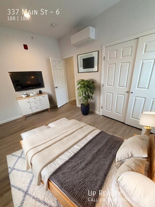 337 Main St in West Haven, CT - Building Photo