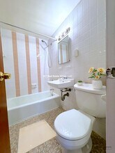 62 S Huntington Ave in Boston, MA - Building Photo - Building Photo