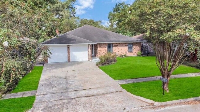 property at 20215 Fox Haven Ln