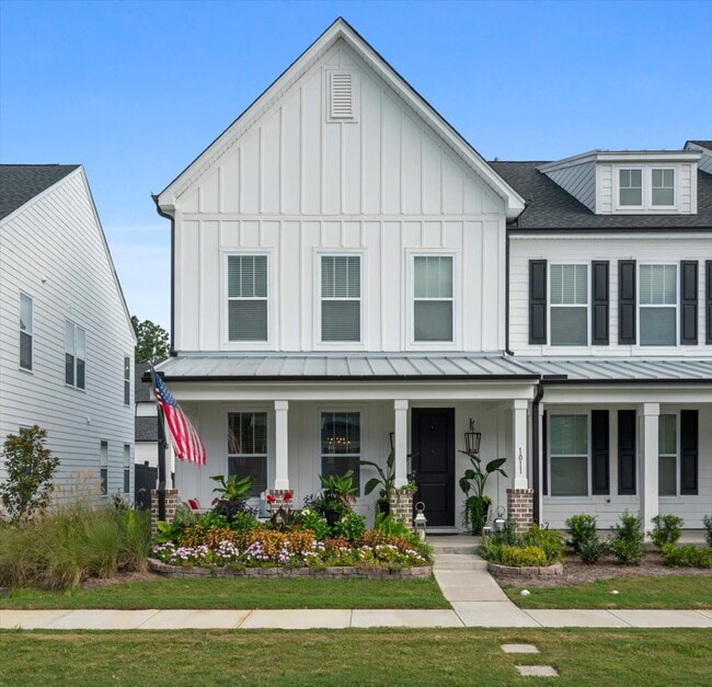property at 1011 Swamp Harrier Ave