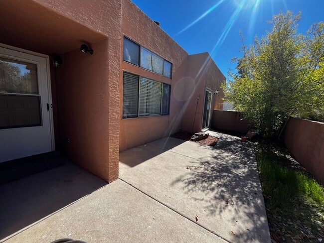 8300 Della Rd NE in Albuquerque, NM - Building Photo - Building Photo